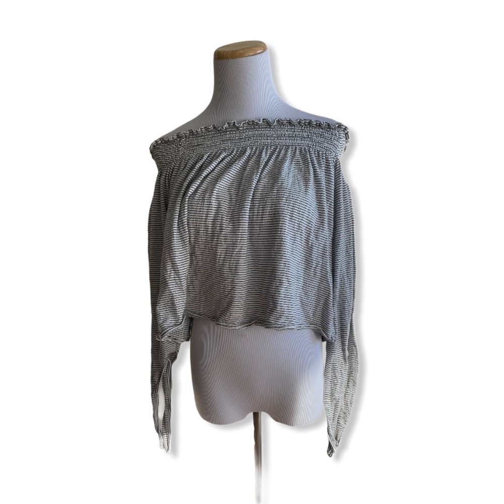 We the Free- Free people Off the Shoulder top